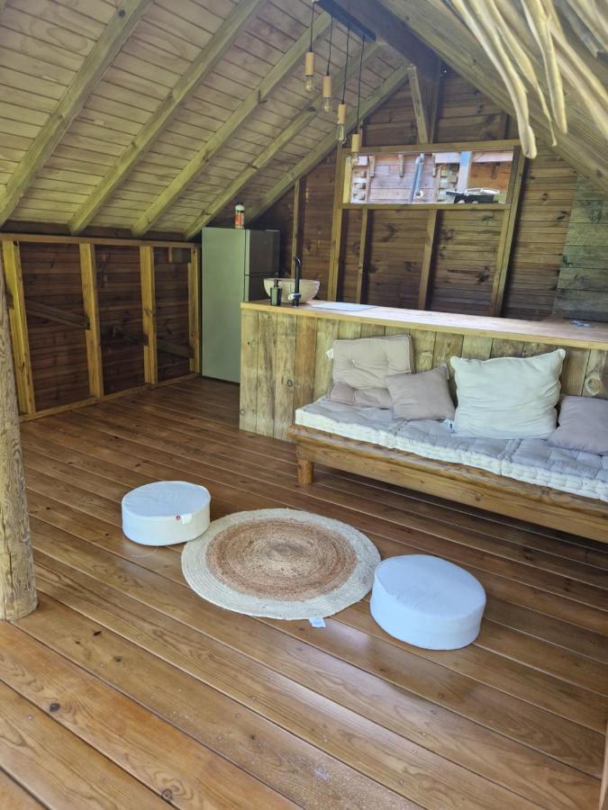 Pura Vida Lodge Cabane Perchee Sainte-Rose Exterior foto